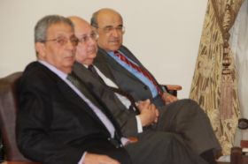 أ. عمرو موسى و أ.د. اسماعيل سراج الدين و د. مصطفى الفقى
